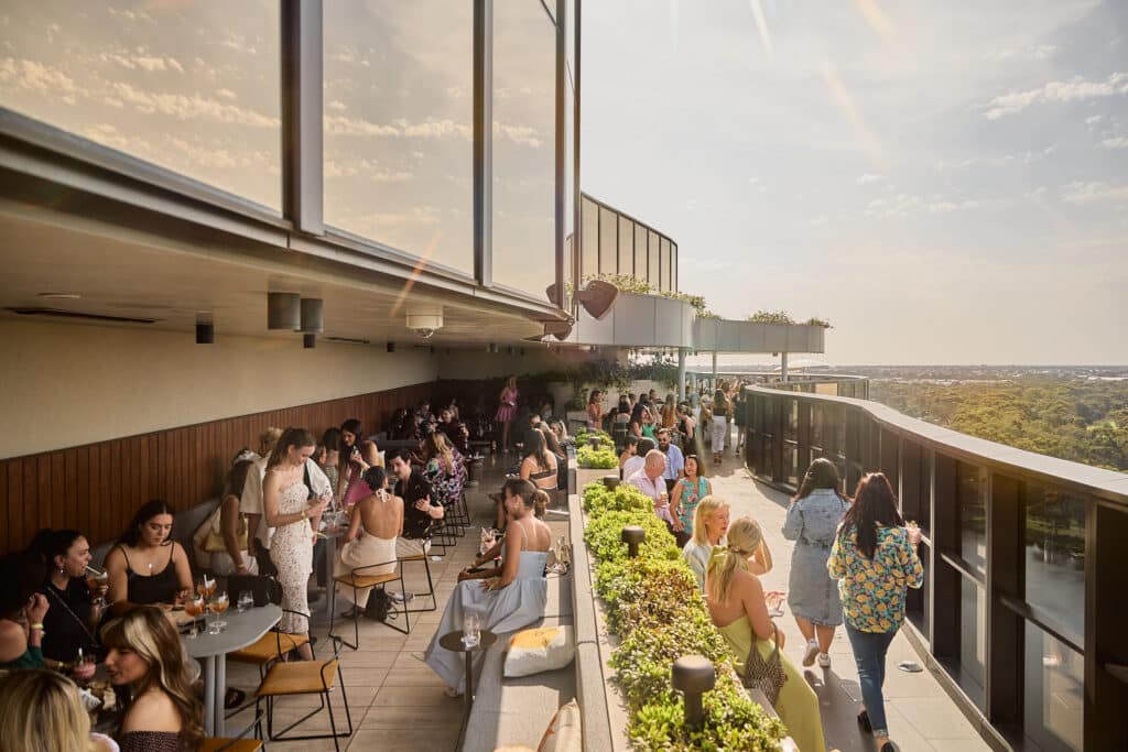 Sol Rooftop Day Club 2023 03