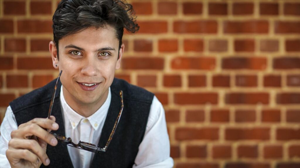 98895ce9ae61ce35172a3d383e0fee32