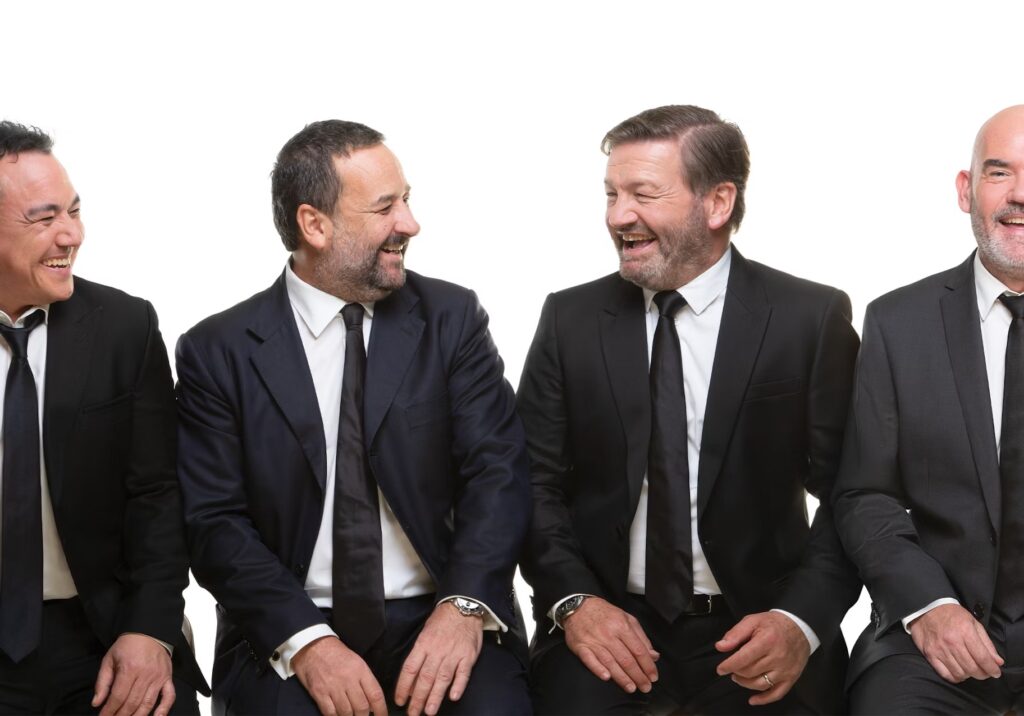 TheComedians Gallery 2560x1422