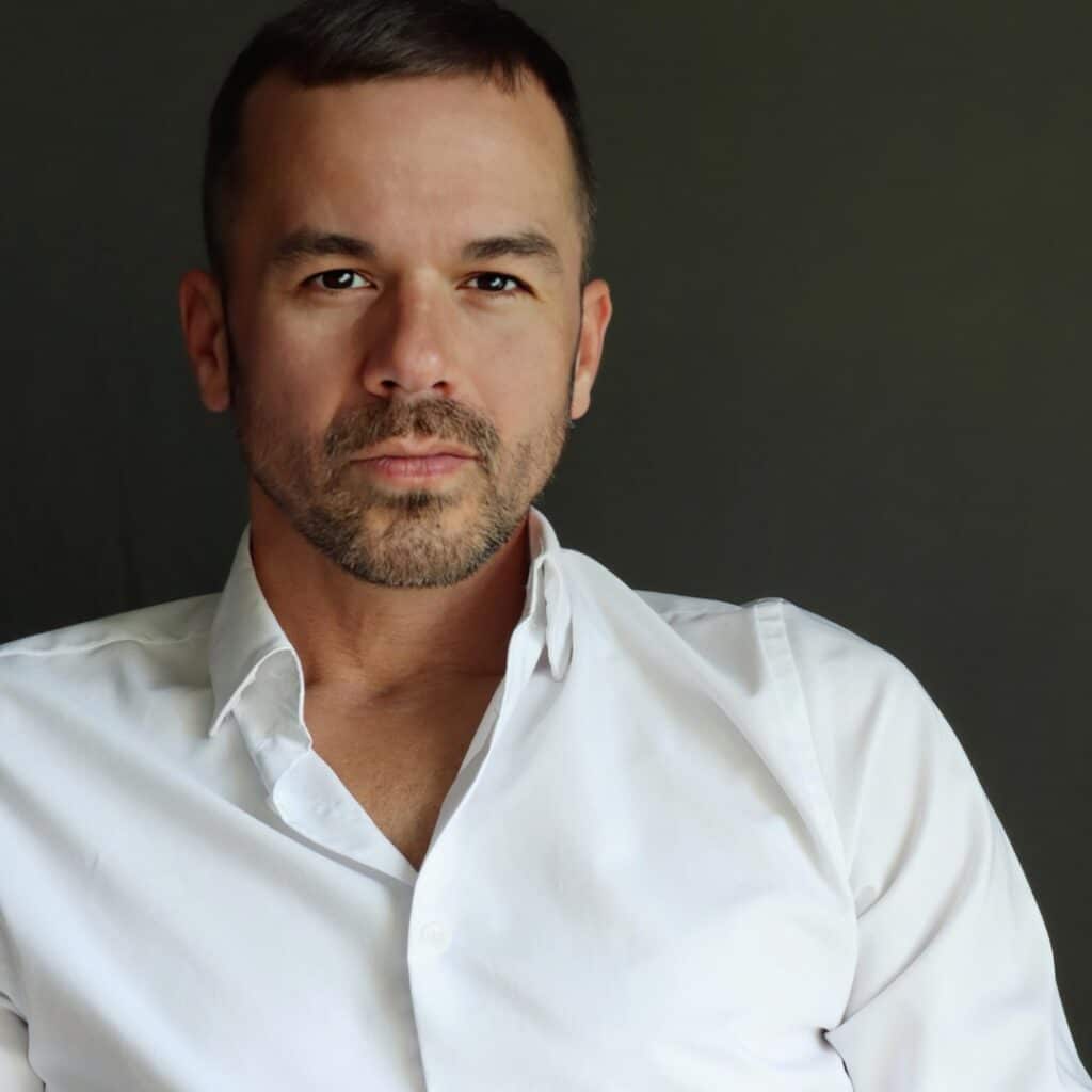 444903431 979407757527911 8569019038782930254 n