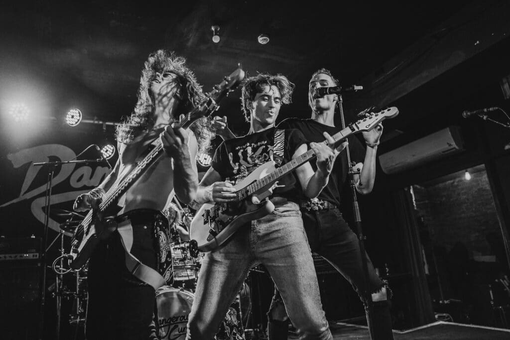 e753ea5b 5259 bd4d 2eb4 b696a3652ce3