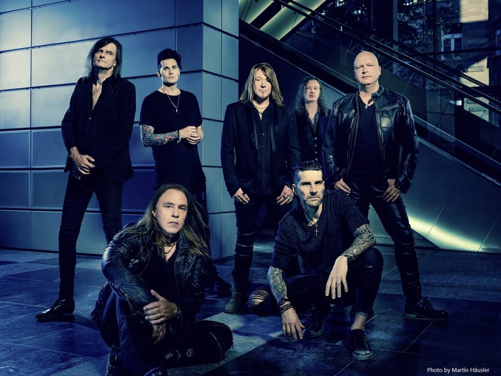 1728638911 HELLOWEEN will release a live work containing footage from their