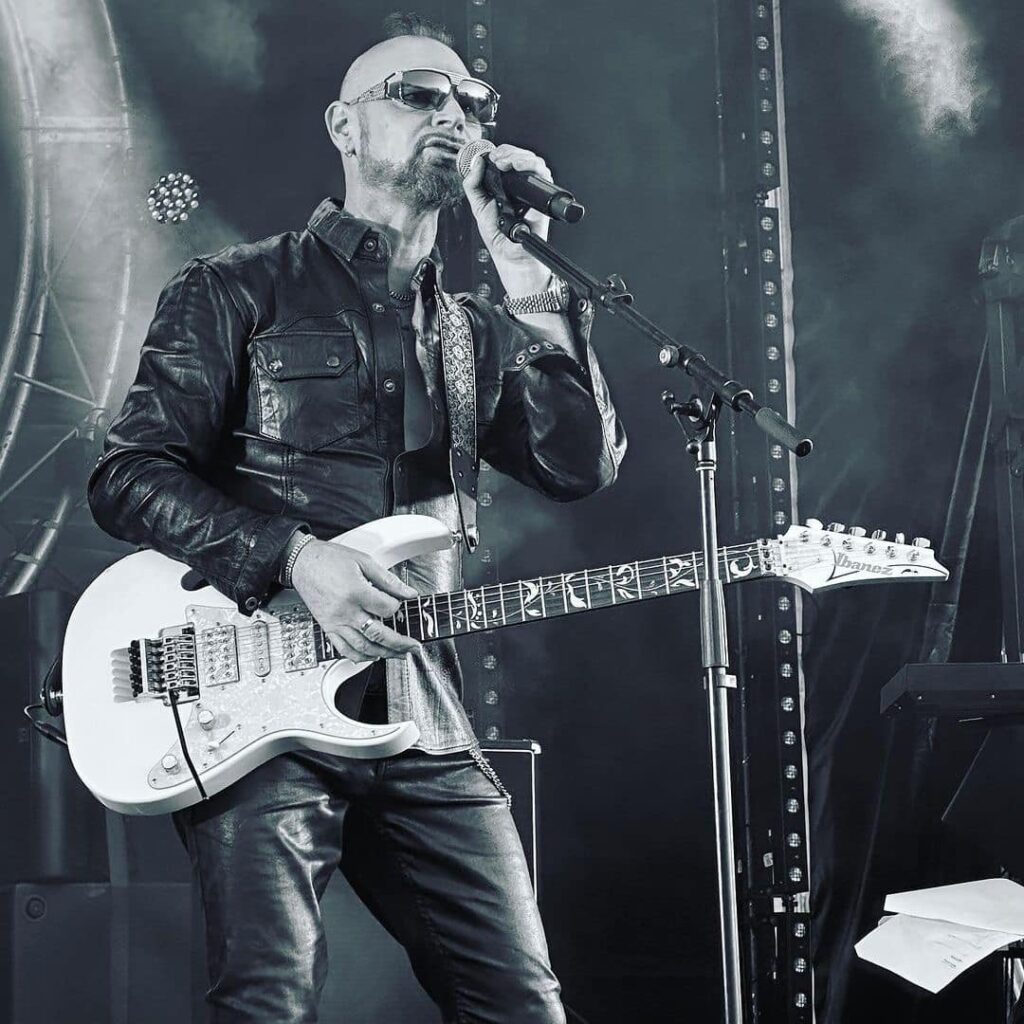 400781729 881002713390825 165996439755921437 n