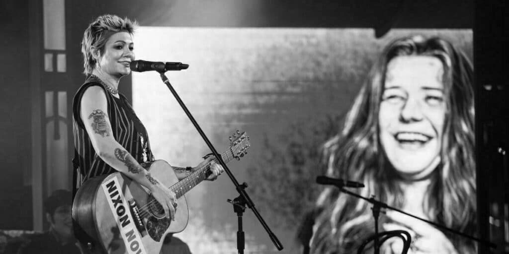 user crop Additional Web Sarah Acoustic