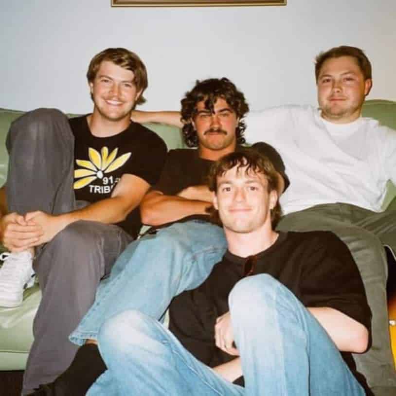 464101310 992527129344869 2995315882613322499 n