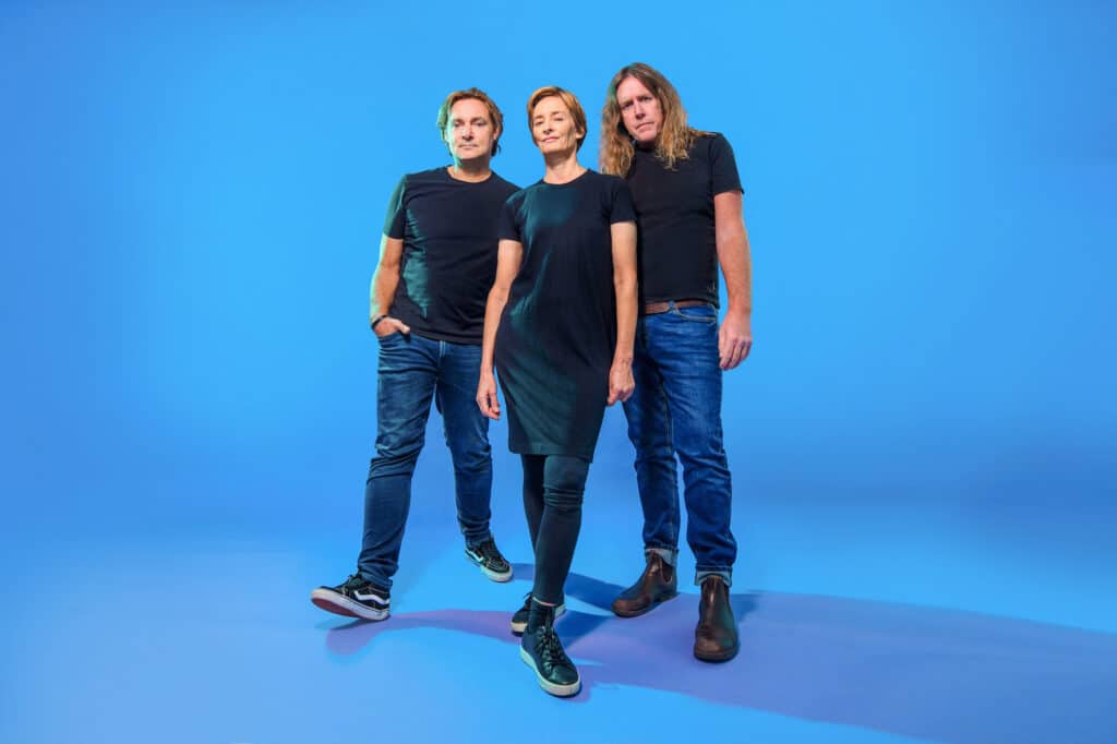 Spiderbait blue Giulia McGauran