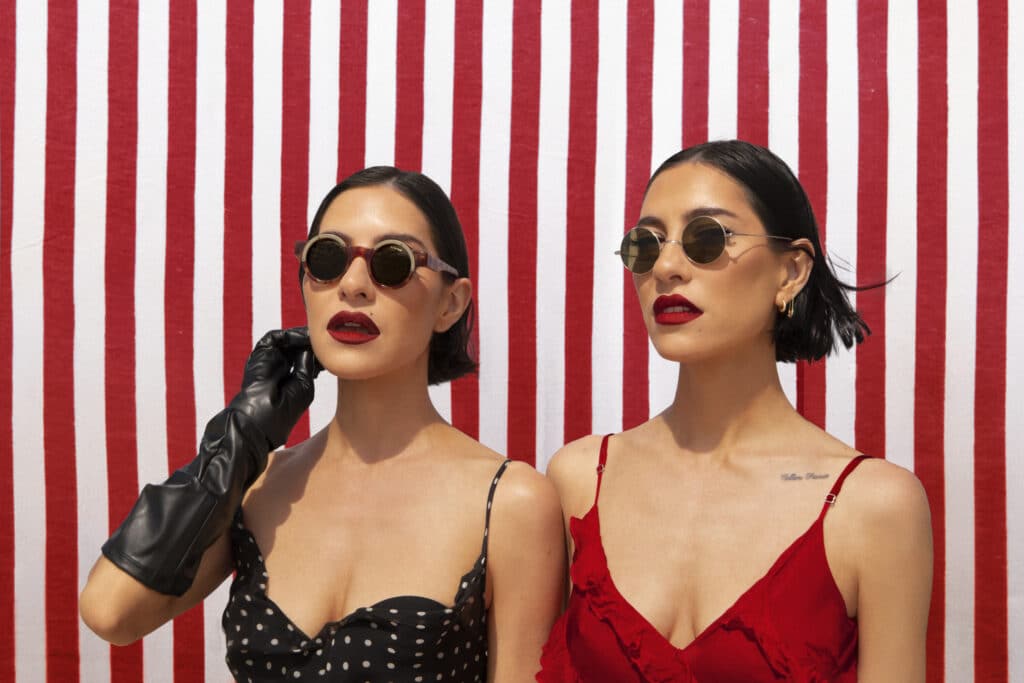 The Veronicas Press Shot 2