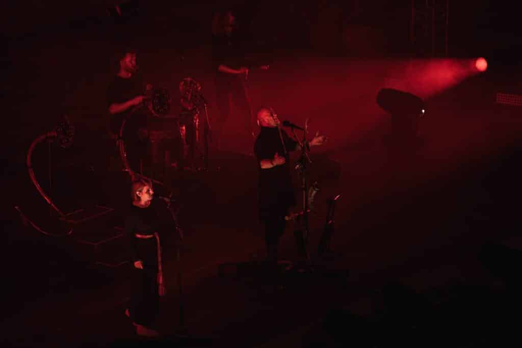 4ff690e1 3c32 bdaf ccfe f857db4c926c