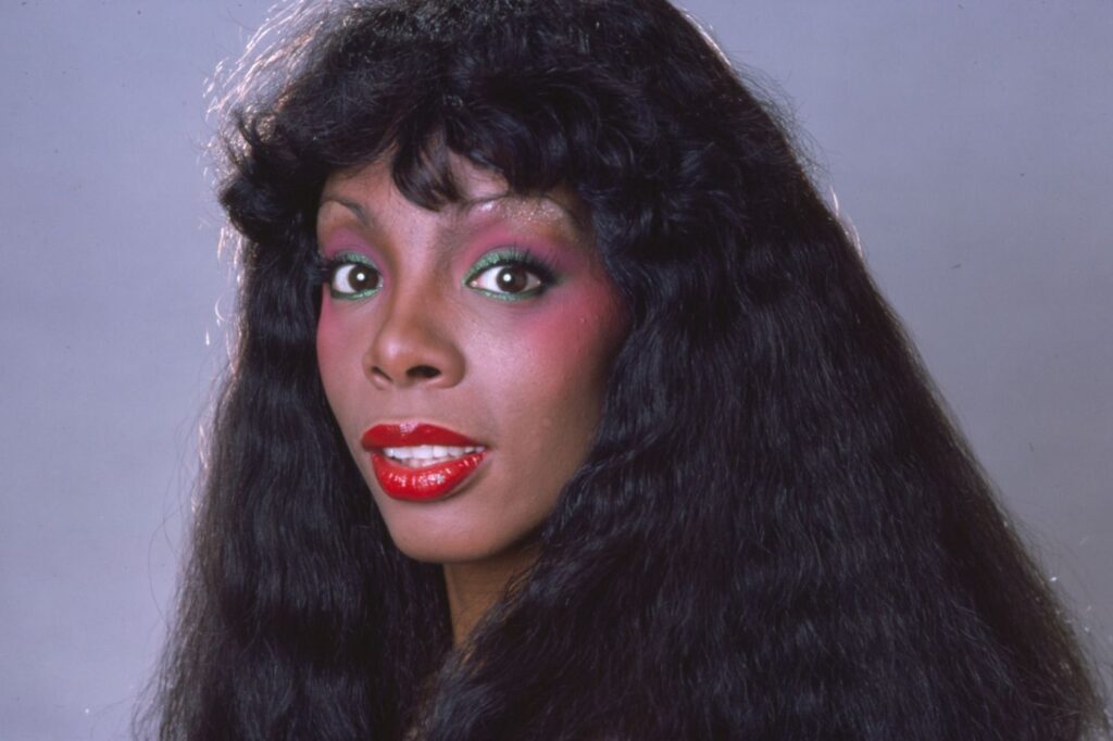 donna summer 58da50003df78c516255be1d 5b8e94b446e0fb00255f596b
