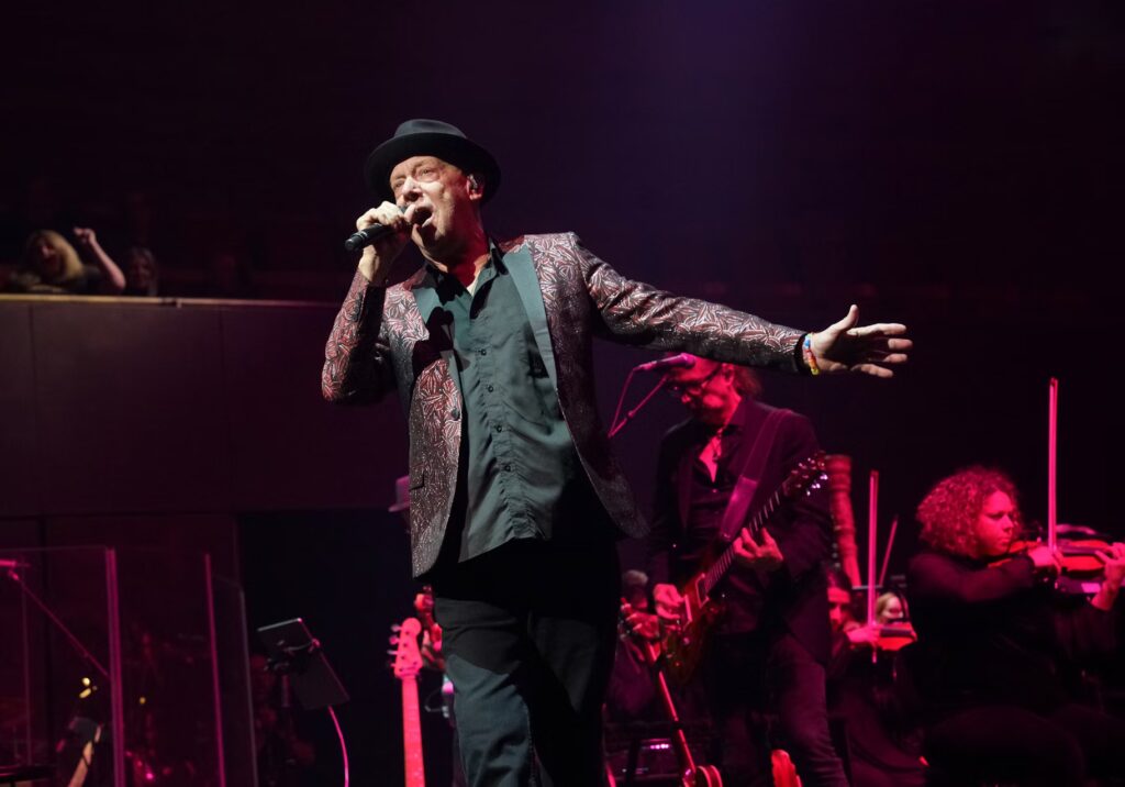 Russell Morris 311023 213