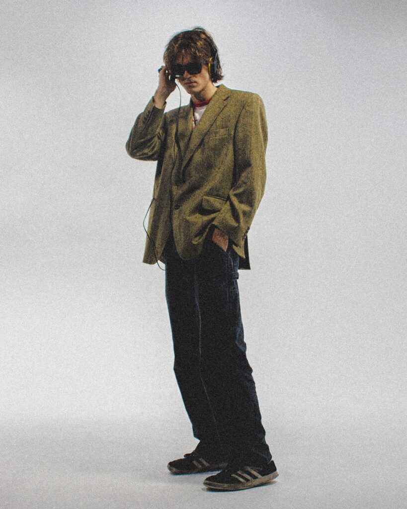 f29fe8aa ffe0 21b4 4ae1 9a8ef824b88d