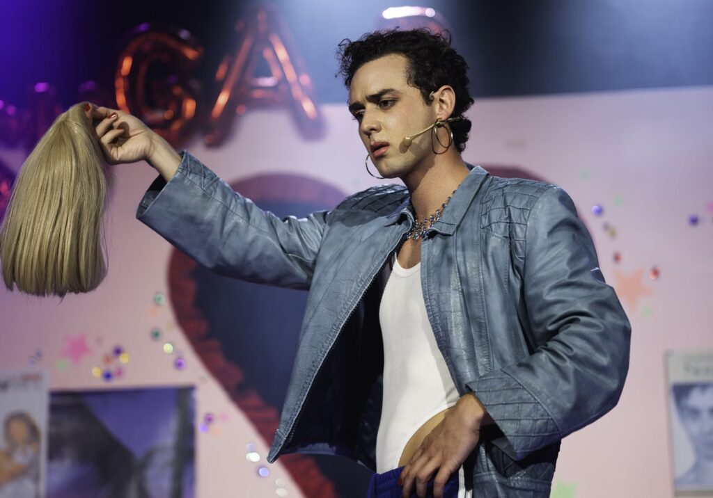 SUGAR 14 Photo by James Reiser 1