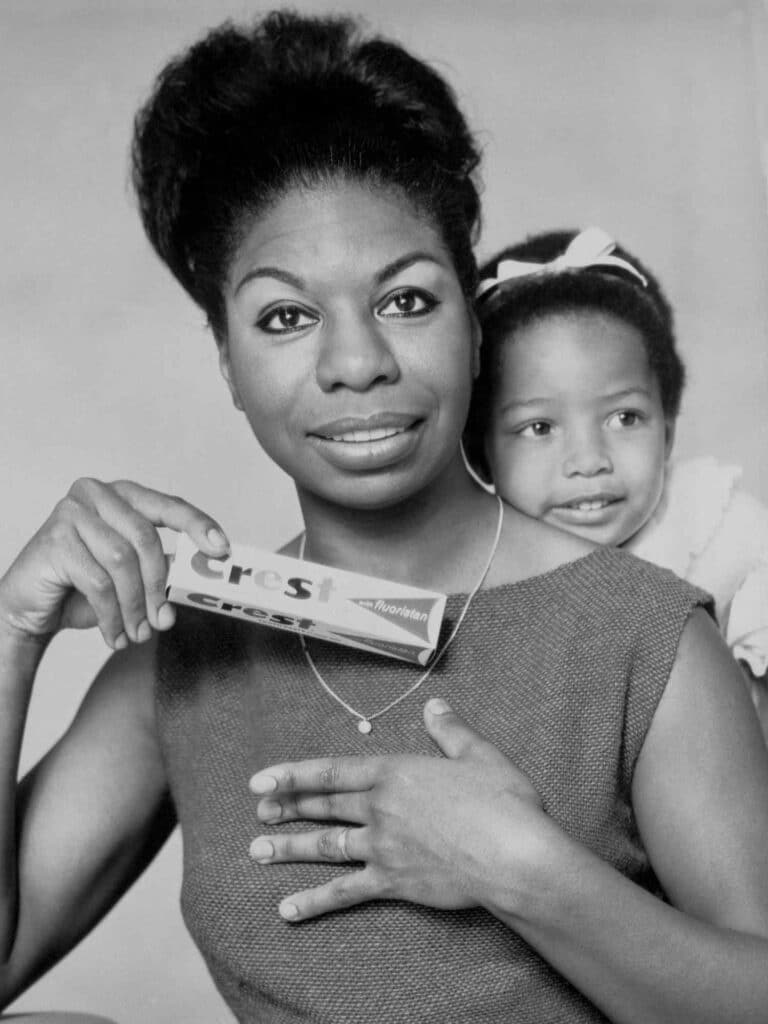 nina simone daughter lisa 6 4445a5c161ff4bf7b154afa411ff6ace