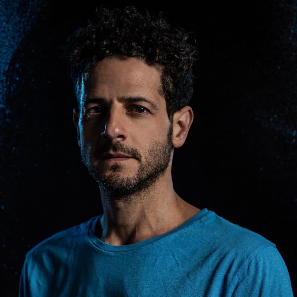 a329c5c0 a0c5 11ef 8763 5dfd3465f68e Lior Alice Healy