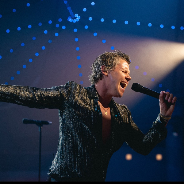 319e56b7 5d85 4840 a4af