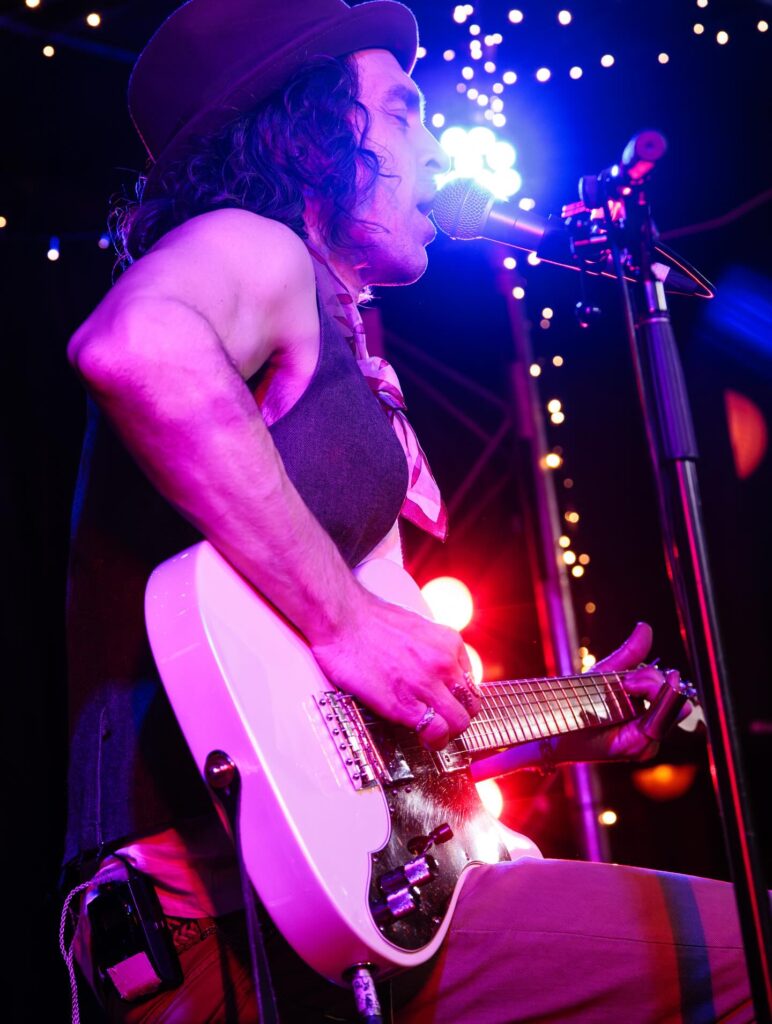 536998329 18516221287034005 1888805068423612156 n