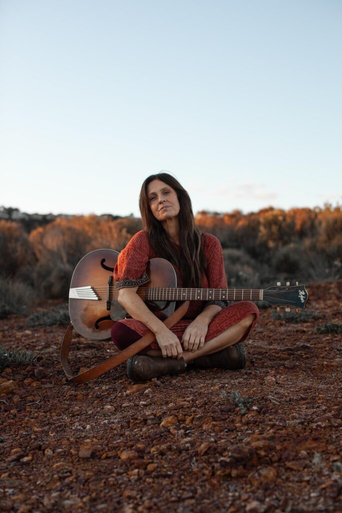 Kasey Chambers image IMG 6002