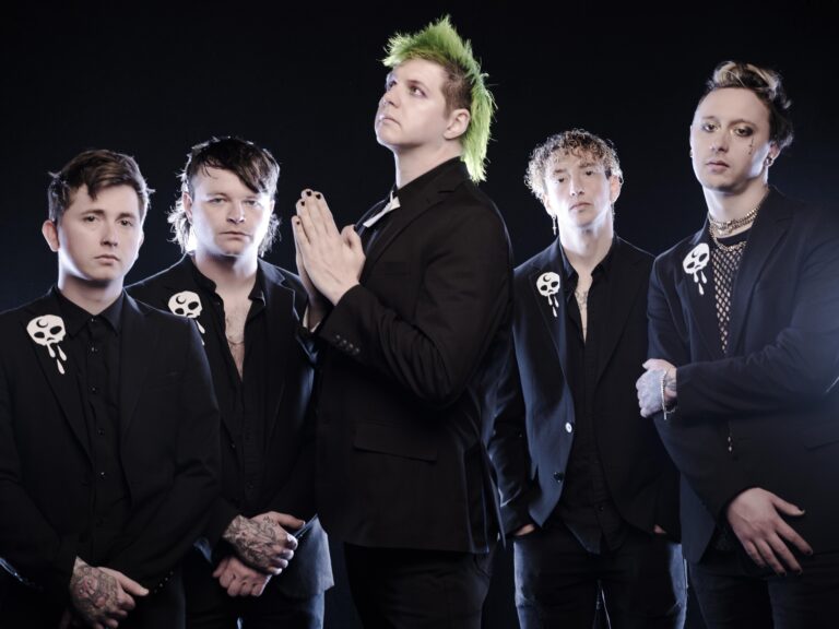 cbebf781-f91d-942b-3b42-869114f26218