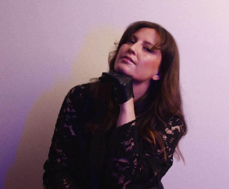 99eb0d6b-c674-3edb-34e6-afdab8487f62