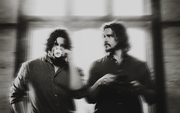 Pierce Brothers Moonrise Press Pic 1 @daramunnis webres