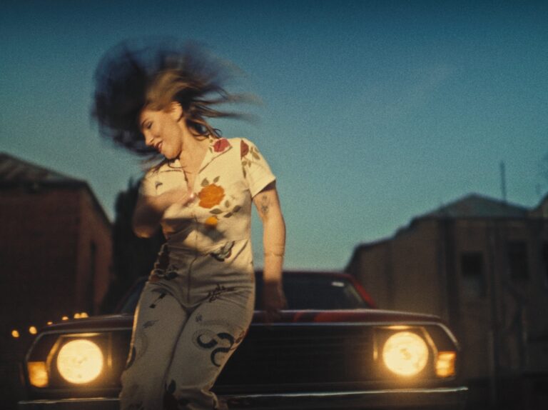 426733fb-b449-c13c-dd90-3449935baf18