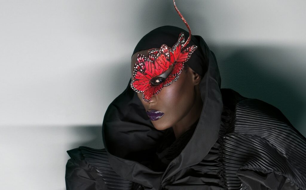 web 2560x1440 gracejones copy