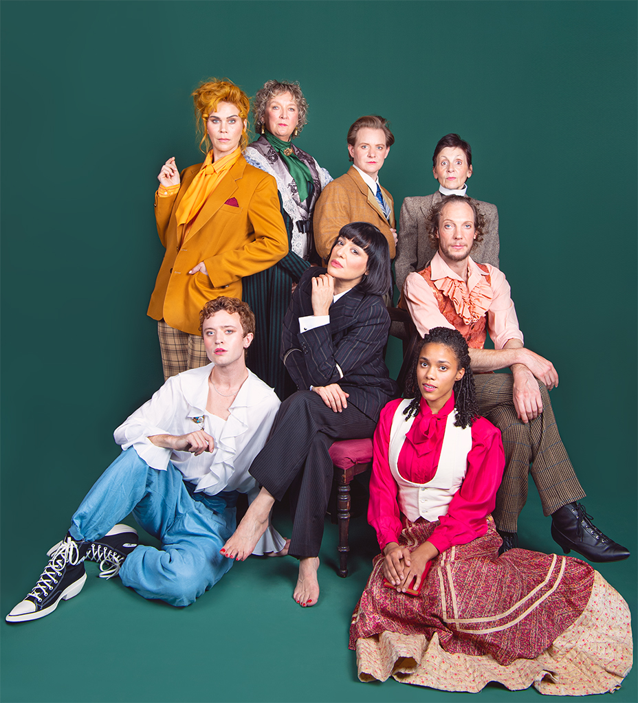 Anna Lindner Glenda Linscott Teddy Dunn Caroline Mignone Nathan OKeefe Pia Gillings Connor Pullinger Carla Lippis. Photo by Marnya Rothe