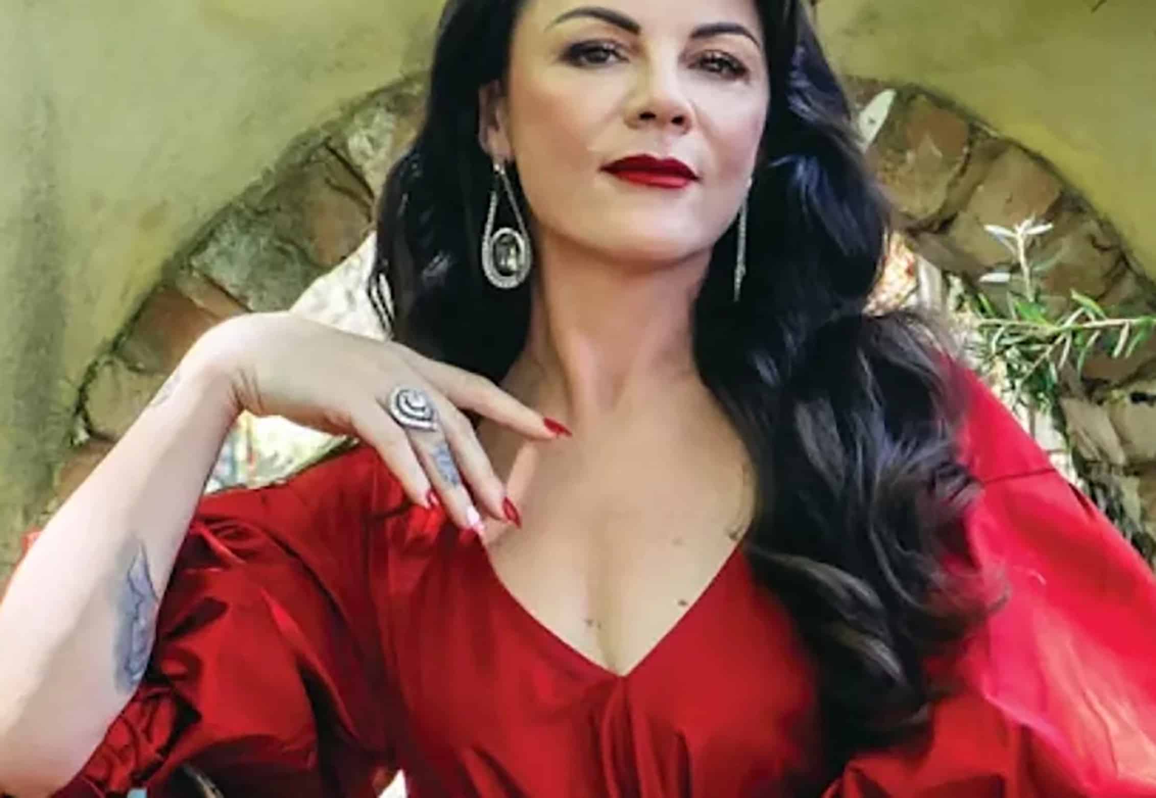 Em Rusciano: 2026 Adelaide Cabaret Festival
